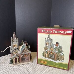 PLAID TIDINGS Porcelain Lighted Christmas Village House Cracker Barrel VTG